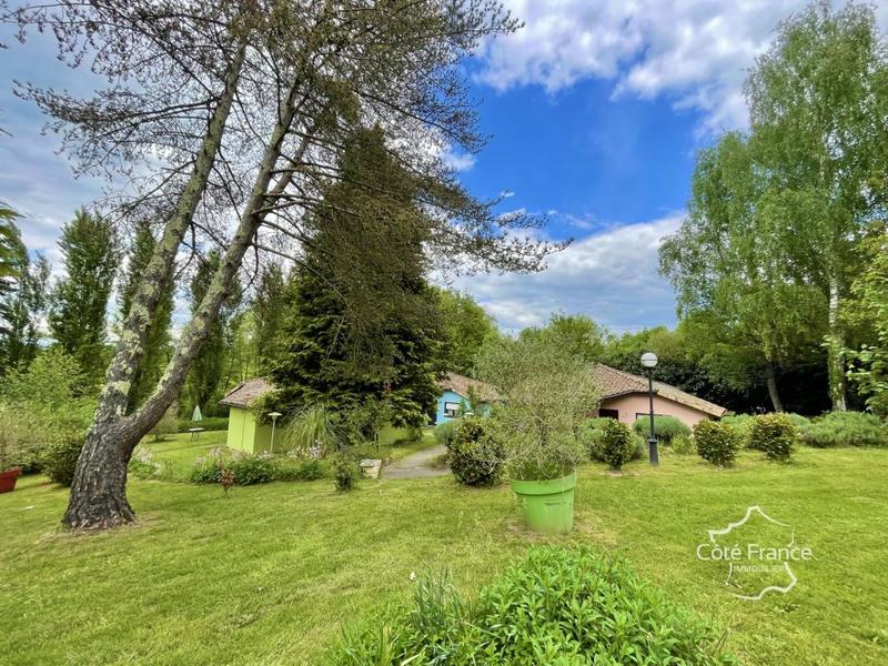 Immeuble - 900 m² - 30 pièces