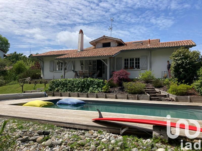 Maison - 152 m² - 5 pièces