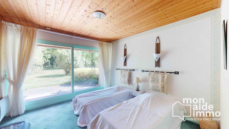 Maison ancienne - 464 m² - 14 pièces