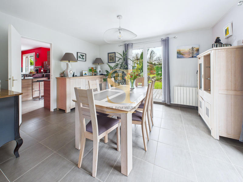 Maison - 112 m² - 6 pièces