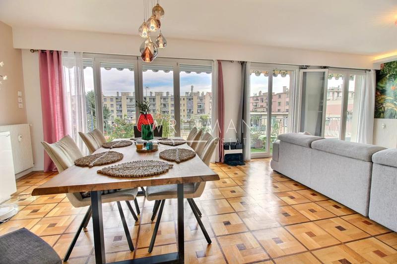 Appartement - 119 m² - 5 pièces