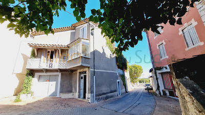 Maison de village - 178 m² - 10 pièces