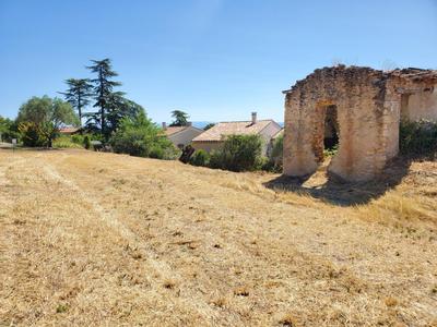 Terrain constructible - 842 m²