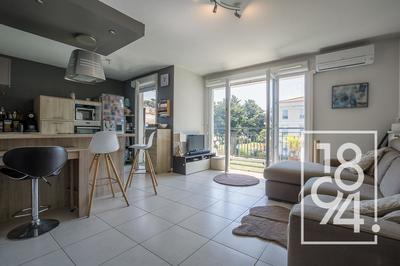 Appartement - 76 m² - 4 pièces