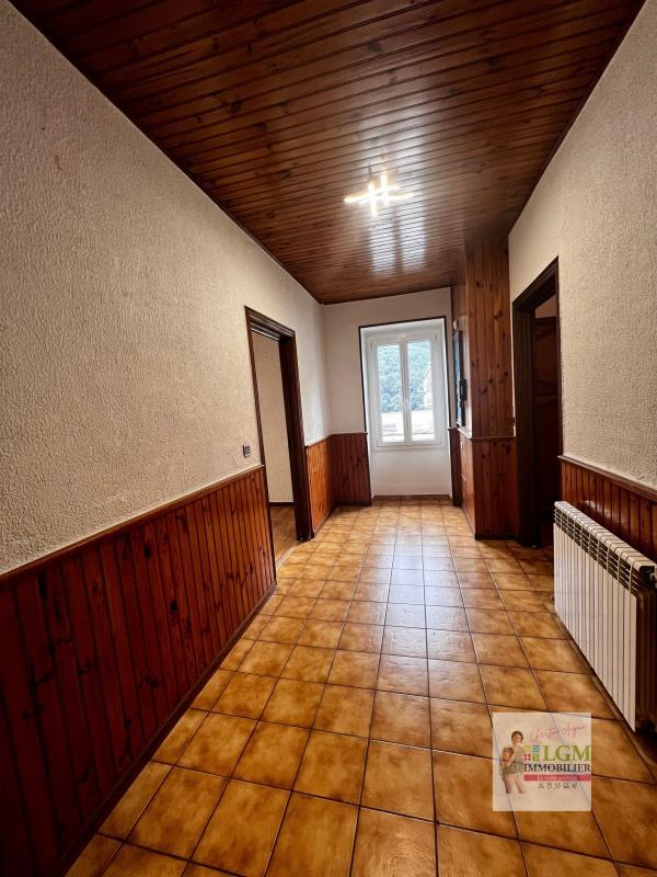 Maison de village - 238 m² - 6 pièces