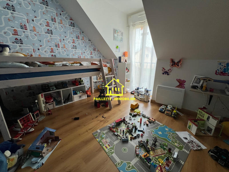 Maison - 80 m² - 5 pièces