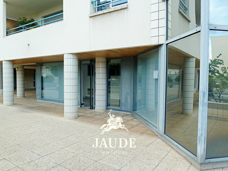 Local commercial - 67 m²