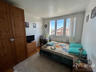 Appartement - 54 m² - 4 pièces