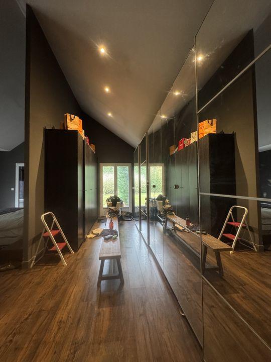 Demeure - 271 m² - 5 pièces