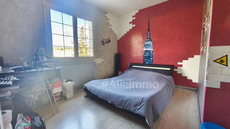 Maison - 147 m² - 6 pièces