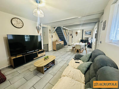 Maison - 76 m² - 5 pièces