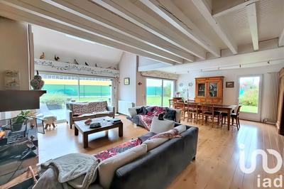 Maison - 300 m² - 8 pièces