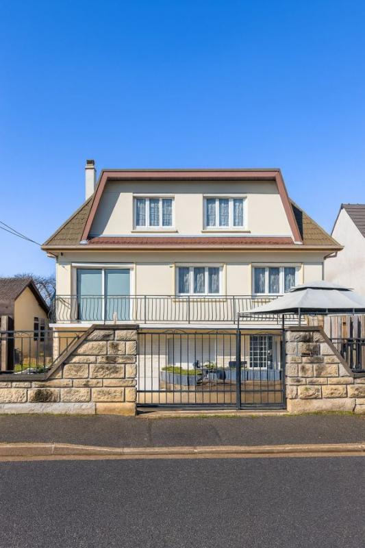 Maison - 162 m² - 5 pièces