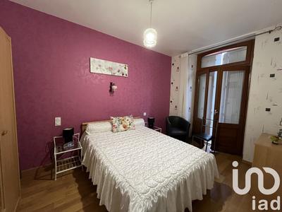 Maison - 203 m² - 12 pièces