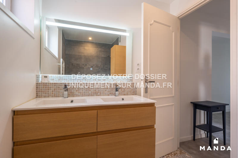 Appartement - 83 m² - 4 pièces