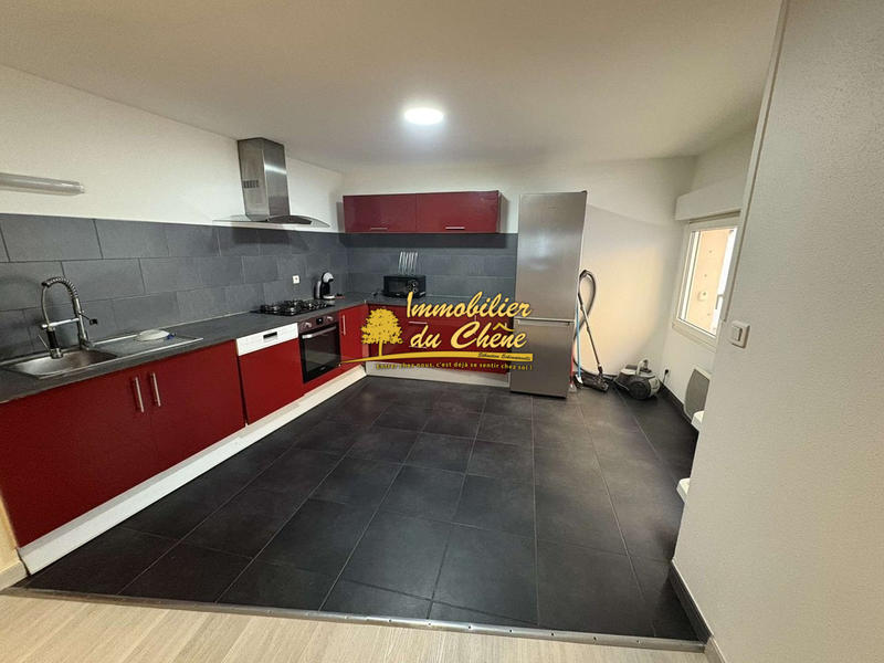 Appartement - 99 m² - 5 pièces