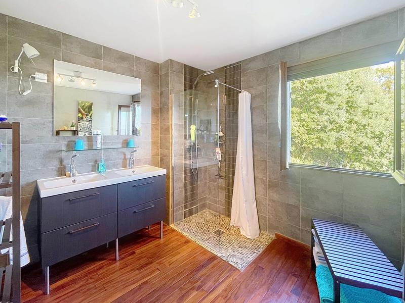 Maison - 132 m² - 5 pièces