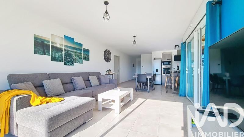 Maison - 99 m² - 4 pièces