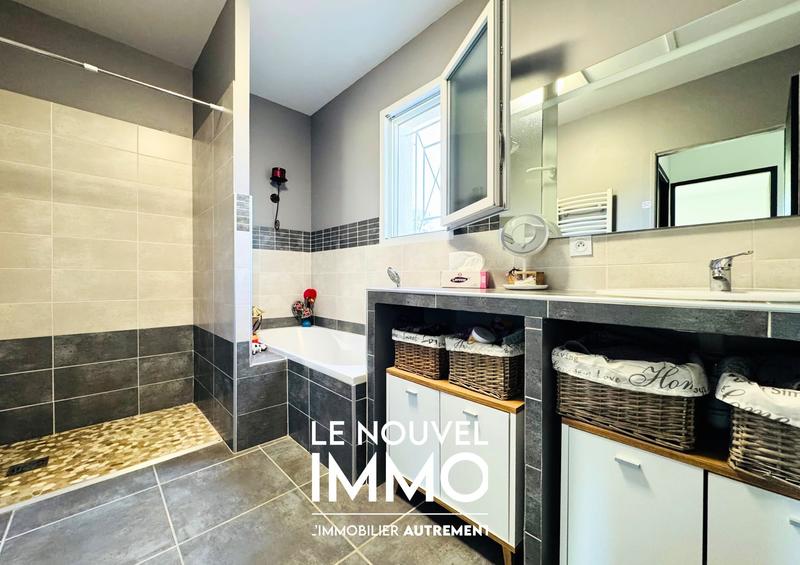 Maison - 110 m² - 5 pièces