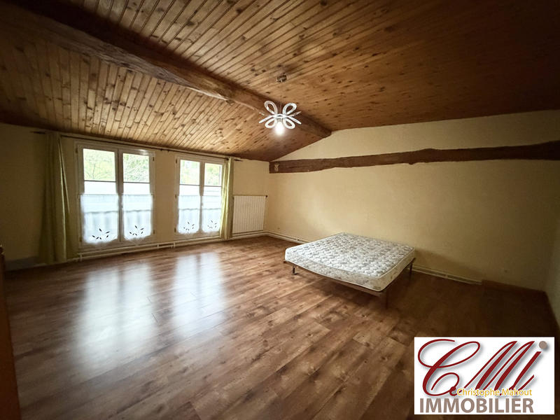 Maison ancienne - 185 m² - 5 pièces