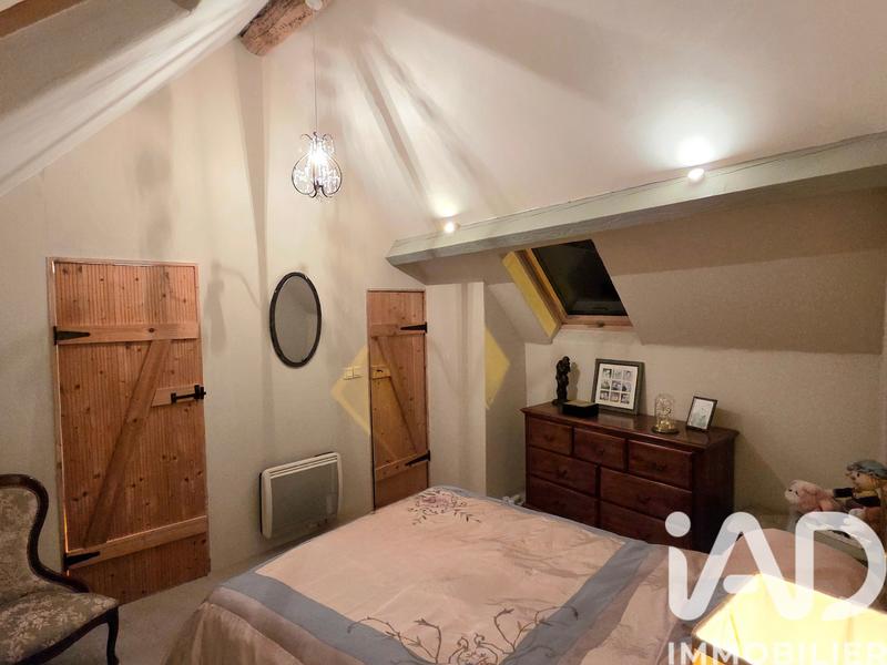 Maison - 96 m² - 5 pièces