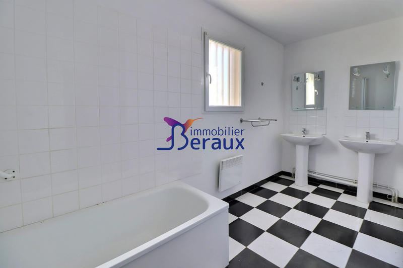 Maison - 124 m² - 4 pièces