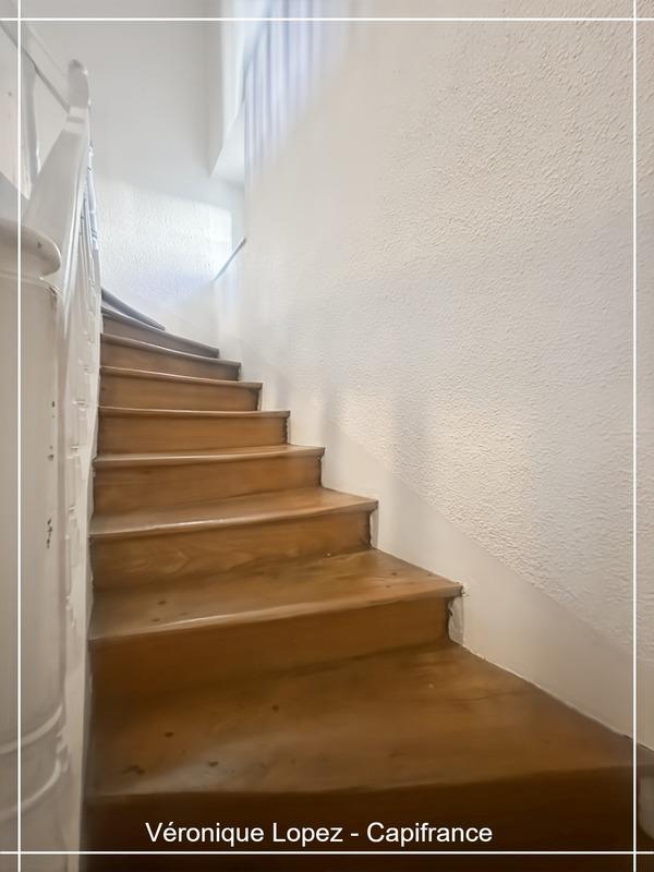 Appartement - 162 m² - 7 pièces