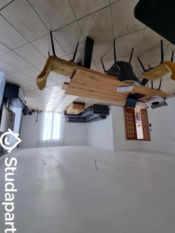 Chambre - 17 m² - 1 pièce