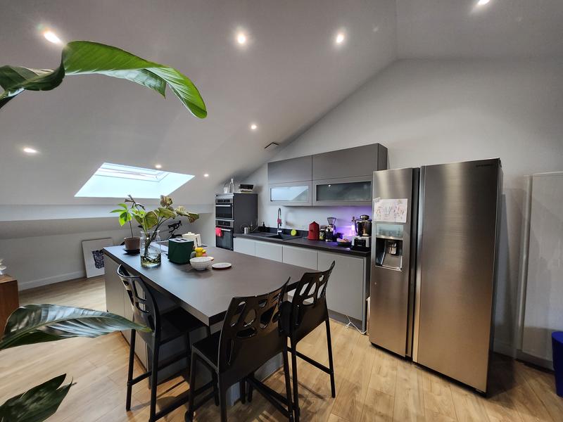 Appartement - 96 m² - 5 pièces