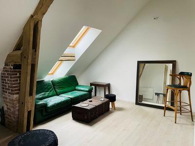 Maison - 360 m² - 12 pièces