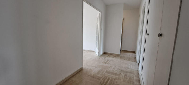 Appartement - 80 m² - 3 pièces