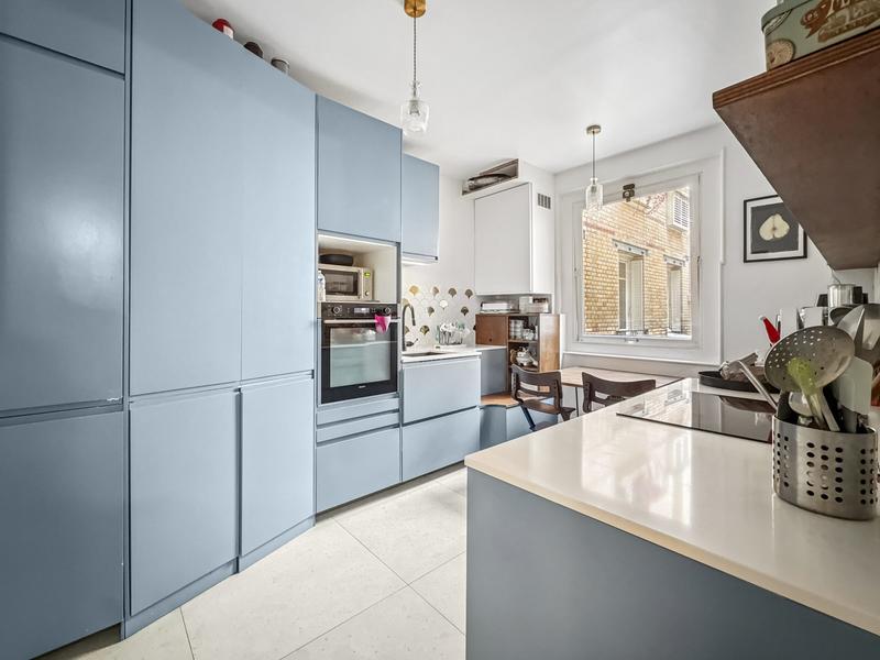 Appartement - 125 m² - 5 pièces