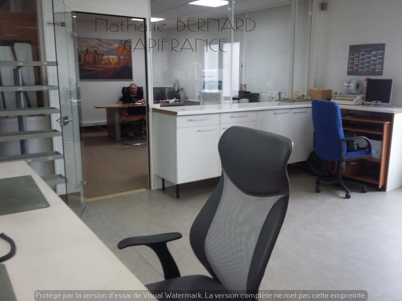 Fonds de commerce - Services - 155 m²