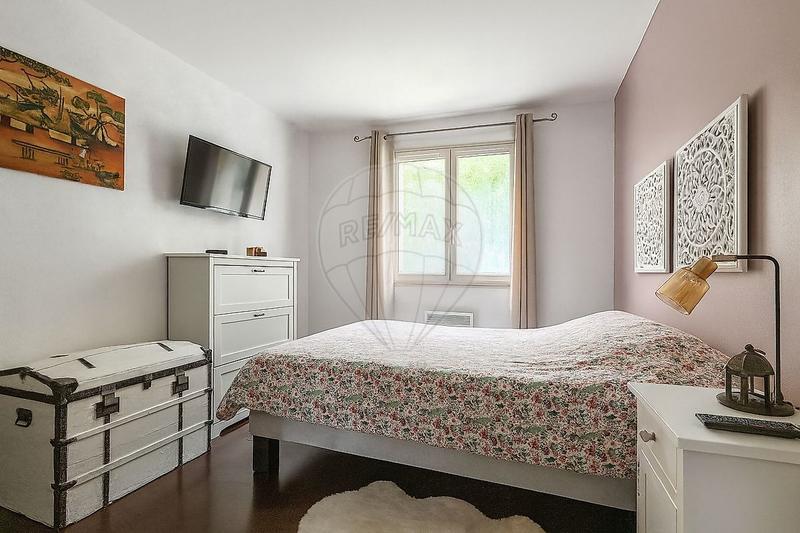 Pavillon - 82 m² - 5 pièces