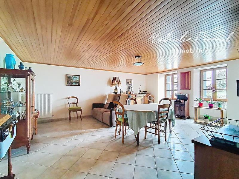 Maison - 100 m² - 6 pièces