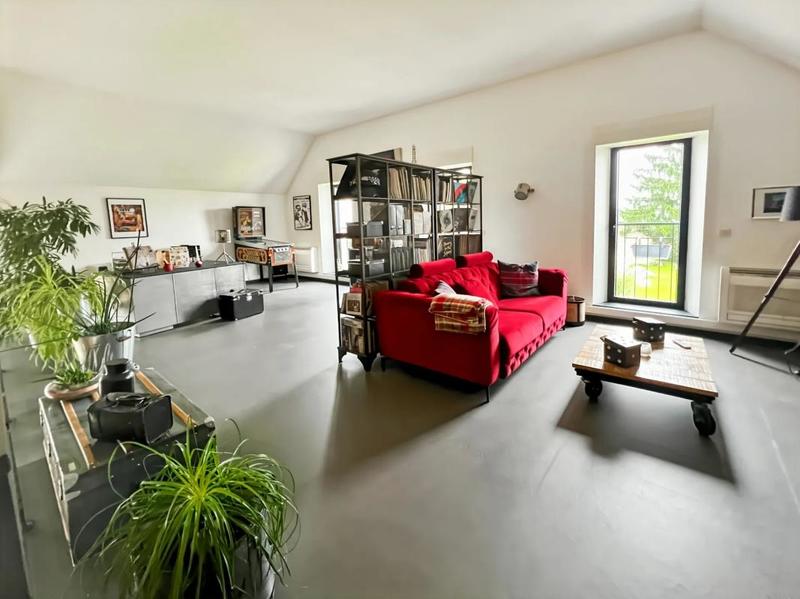 Propriété - 180 m² - 5 pièces
