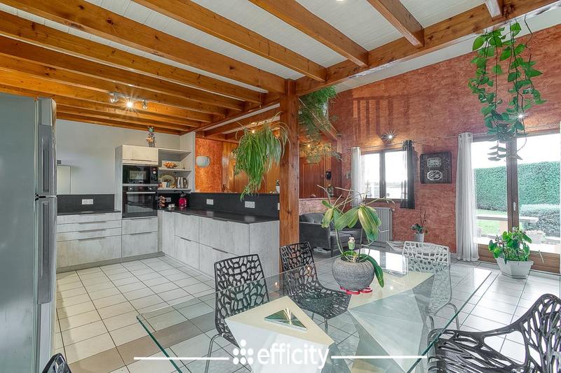 Villa - 158 m² - 7 pièces