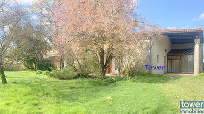 Maison - 160 m² - 6 pièces