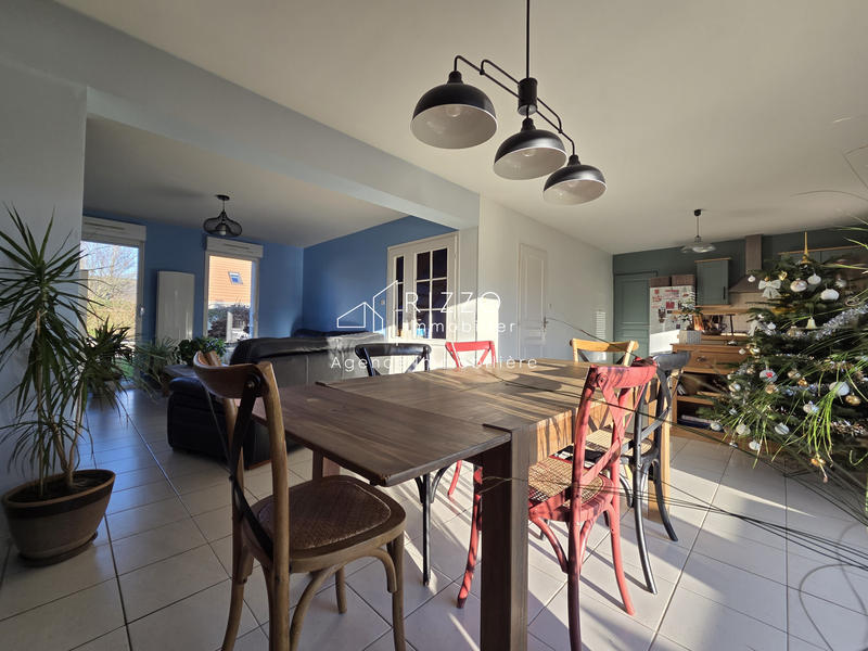 Maison - 120 m² - 5 pièces