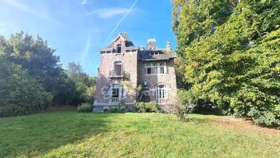 Maison bourgeoise - 259 m² - 10 pièces