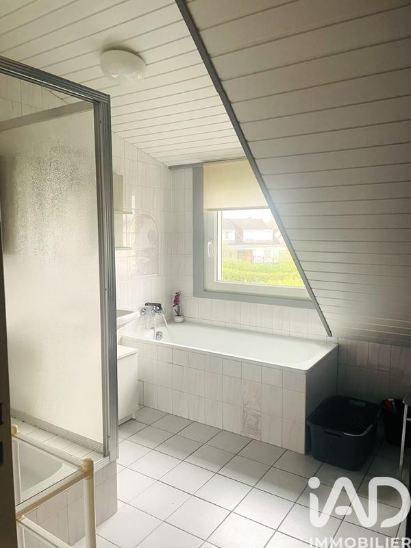 Maison - 85 m² - 5 pièces