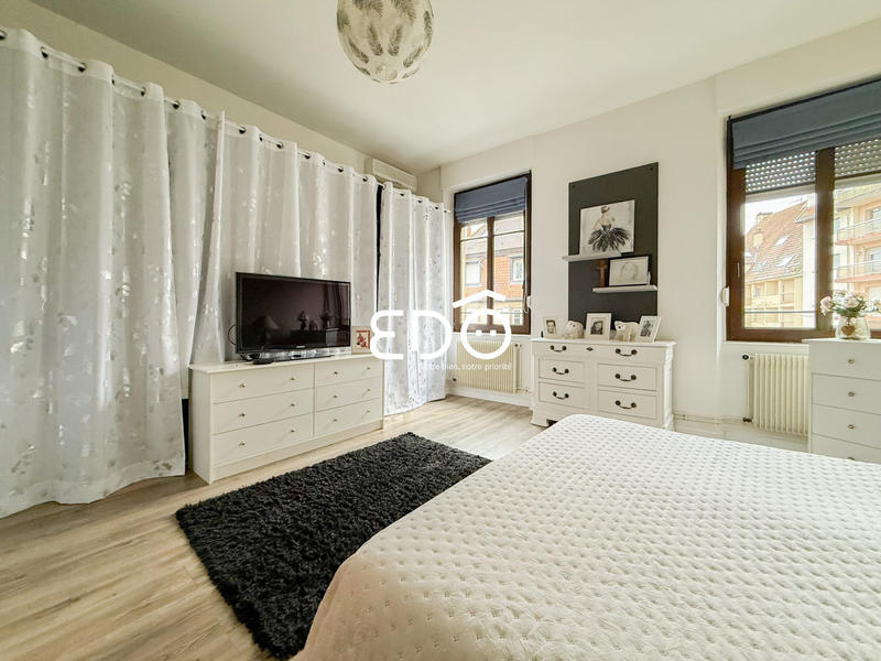 Appartement - 138 m² - 5 pièces