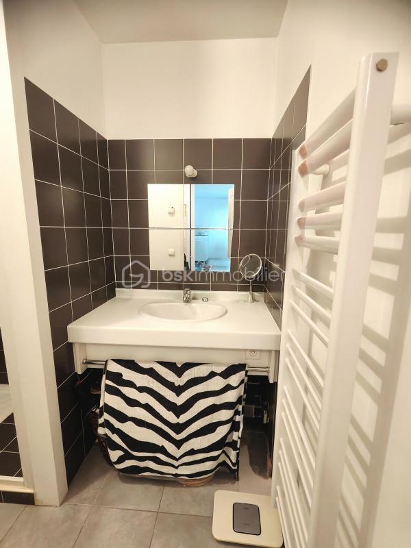 Studio - 33 m² - 1 pièce