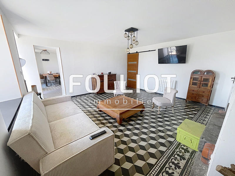 Maison - 145 m² - 6 pièces