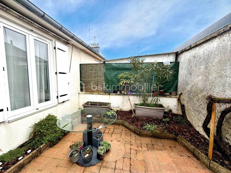 Maison traditionnelle - 80 m² - 4 pièces