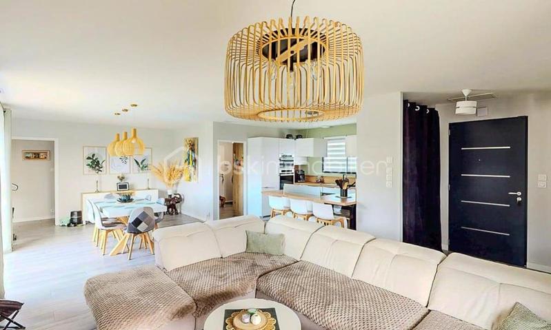 Maison - 115 m² - 5 pièces