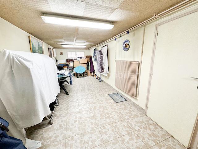 Maison traditionnelle - 130 m² - 6 pièces