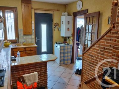 Maison - 99 m² - 4 pièces