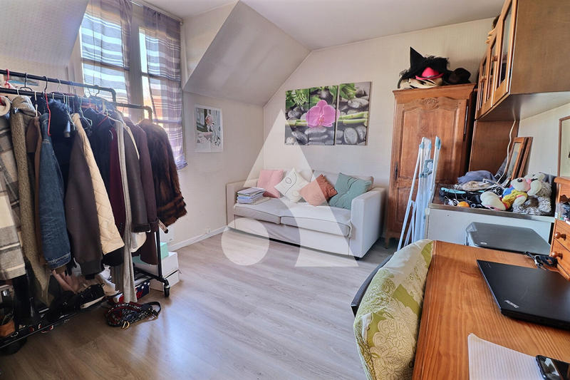 Maison - 135 m² - 6 pièces