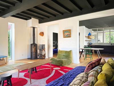 Maison - 145 m² - 7 pièces